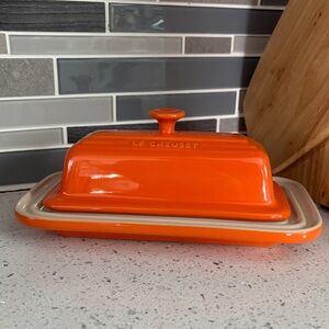 Le Creuset Bright Orange Stoneware Butter Crock with Cream Rim